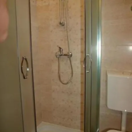 In Palit With Terrace, Air Conditioning, Wi-fi דירה *