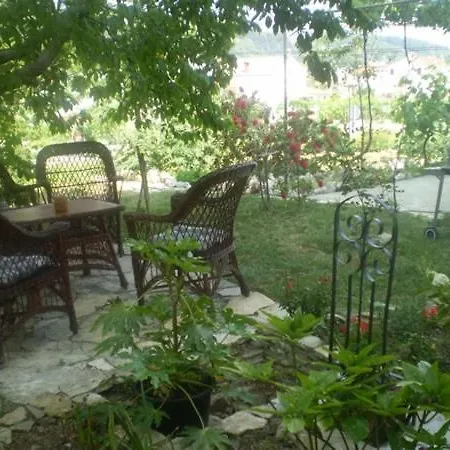 In Palit With Terrace, Air Conditioning, Wi-fi Daire Palit