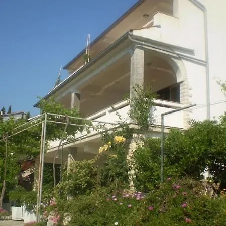 In Palit With Terrace, Air Conditioning, Wi-fi Daire *